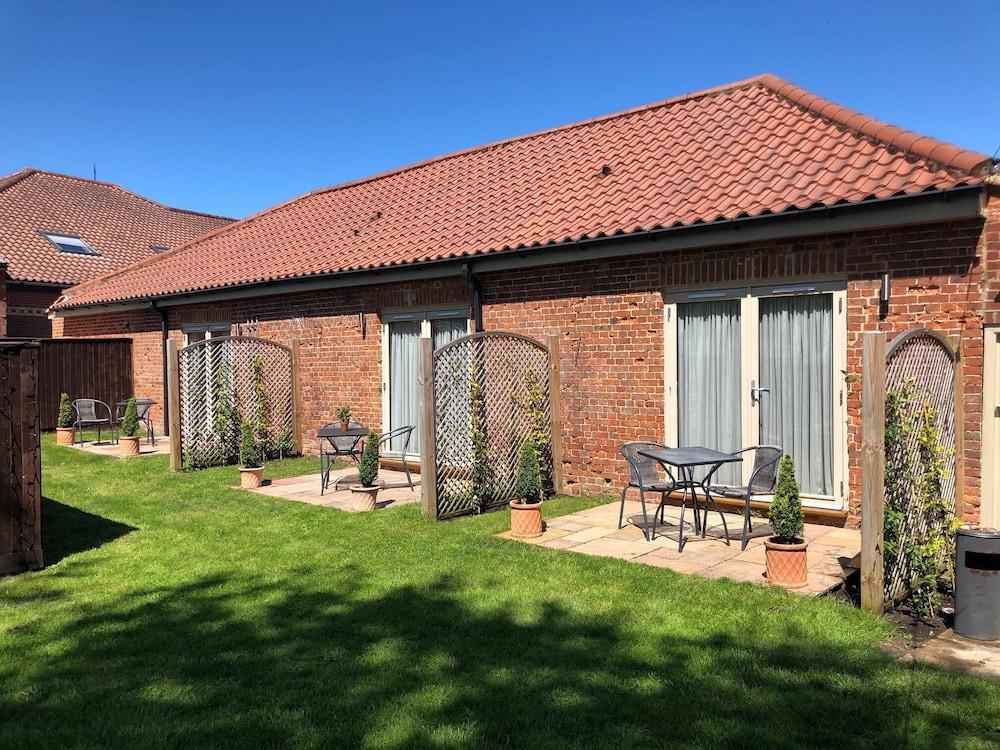 Bed and breakfast The Honingham Buck Extérieur photo
